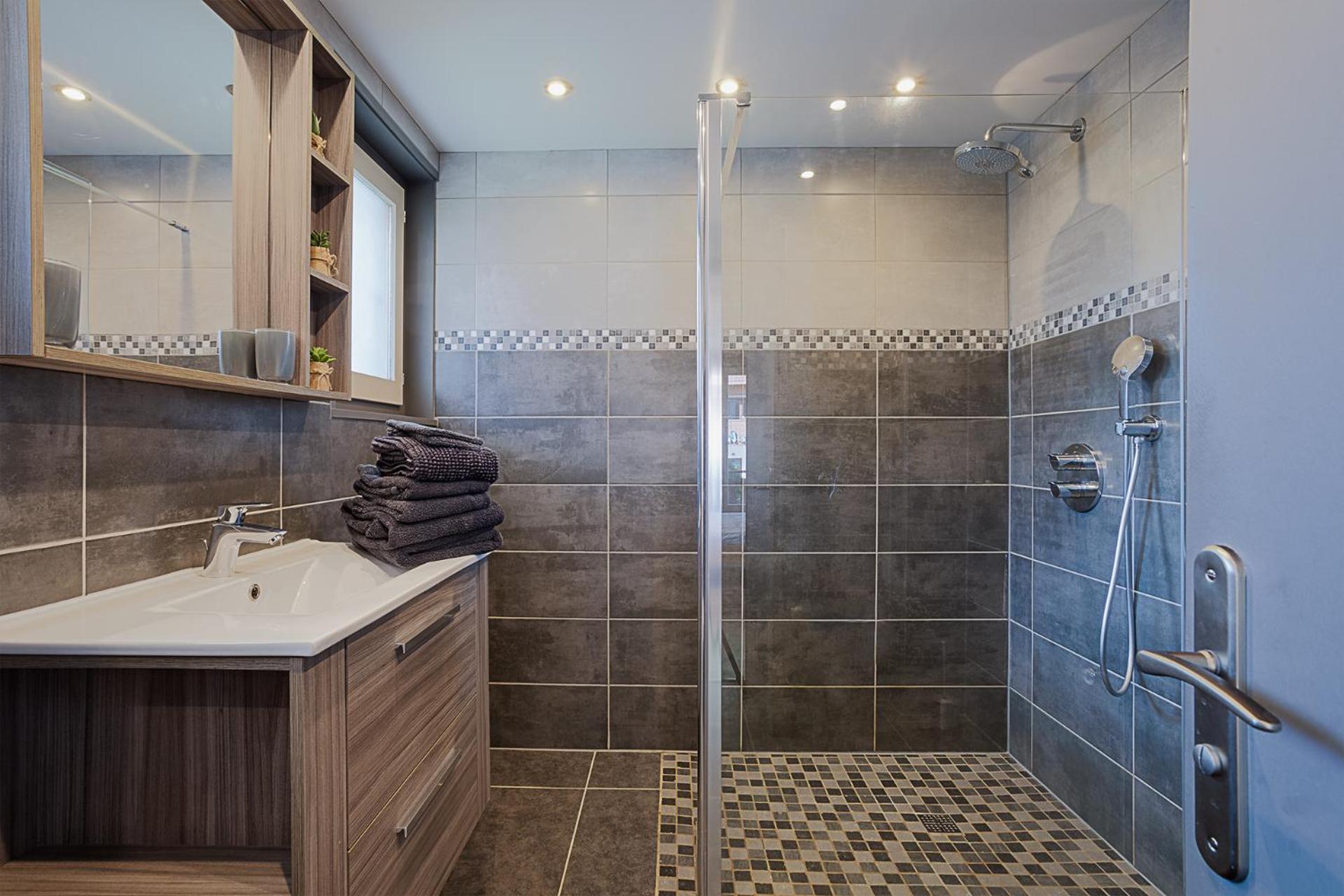 Chalet Les 4 Saisons - Ski, Parking Et Jardin Ла-Шапель-д'Абонданс Экстерьер фото